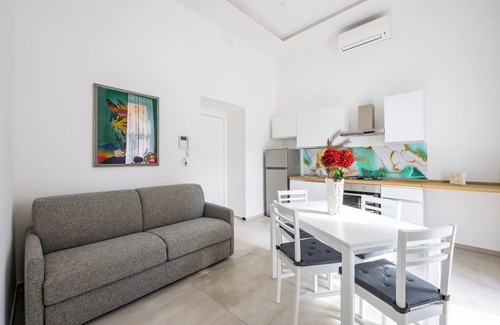 Vittorio Emanuele Apartment | Maison Emanuele Double Apartment