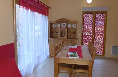 Froncles House | Maison en bois au bord du canal avec terrasse et jeux - FR-1-611A-3