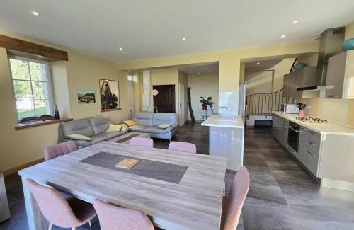 Monsac House | Maison en pierre - 3 chambres, Wifi, Animaux acceptés, Parking - FR-1-616-118