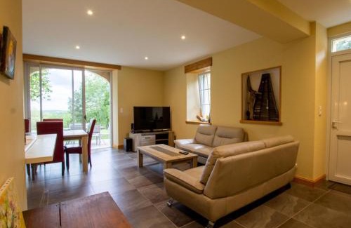 Monsac House | Maison en pierre - 3 chambres, Wifi, Animaux acceptés, Parking - FR-1-616-118