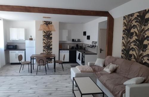 Maron Apartment | maison en pierre avec balnéo entre Toul et nancy