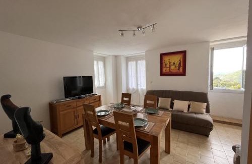 Monacia-d'Aullene House | Maison En Pierre Dans Village Calme