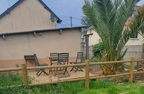 Vitre House | Maison Entiere Dans Vitré, Parking Privé
