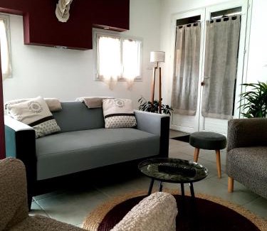 Aspret-Sarrat House | Maison entre Campagne et Foret