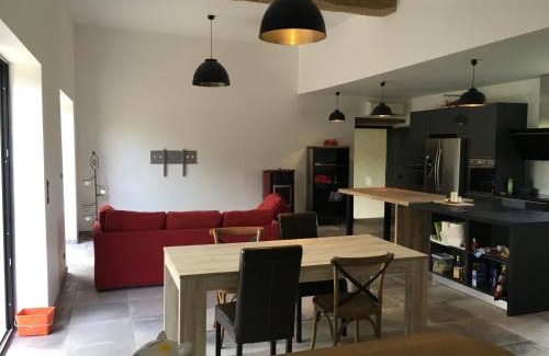 Oloron-Sainte-Marie House | Maison Eskola