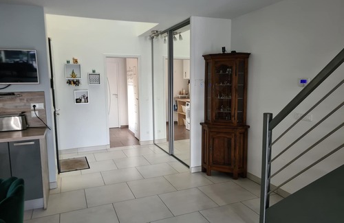 Garches House | Maison Familiale Située à Mi-chemin Entre Paris et Versailles, Idéale JO