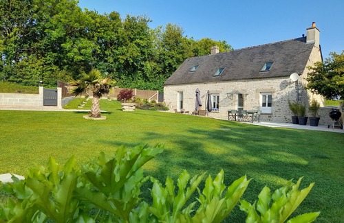 Saint-Marcouf House | Maison entre Mer et Campagne, Jacuzzi, UTAH BEAH Beach, Hiking trails