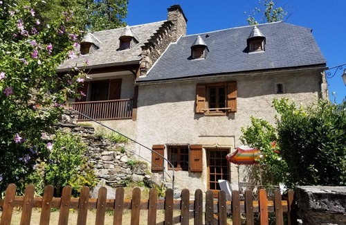 Peyragudes House | Maison + Grange Pyrénéennes , vue Magnifique sur la Vallée du Louron