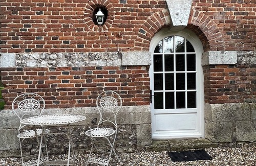 Gremonville House | Maison Historique D'époque Henri IV Dans le Parc du Château