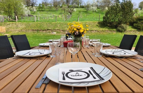 Bazegney House | Maison Indépendante Pour des Vacances en Famille Dans la Campagne Vosgienne