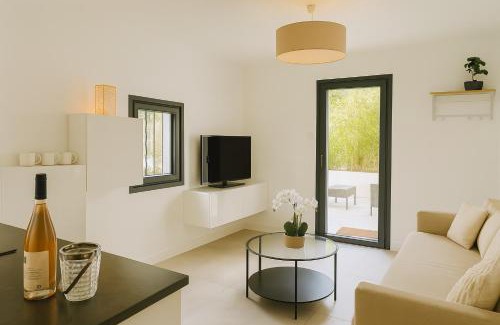Venelles House | Maison, Jardin, piscine parking près d'Aix Centre