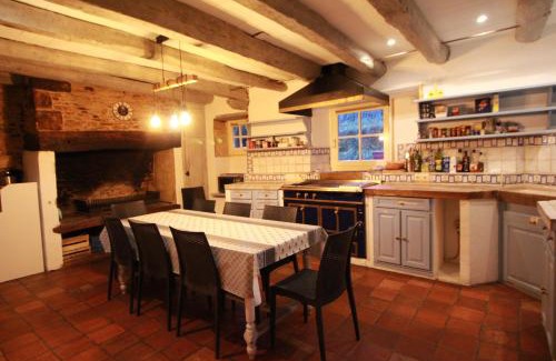 Le Buisson-de-Cadouin House | Maison Lou Peyrol avec piscine privée