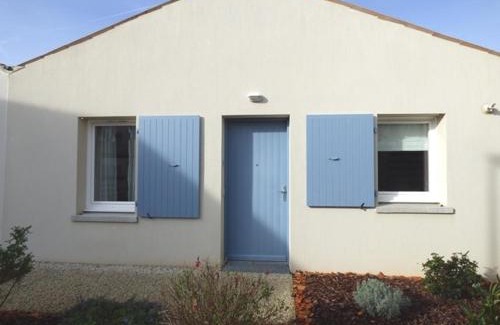 Marsilly House | Maison lumineuse 2 ch entre campagne et mer, proche golf et La Rochelle, parking et local vélo - FR-1-551-22