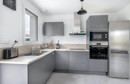 Saint-Michel-Chef-Chef House | Maison moderne pour 7 personnes à Saint-Michel-Chef-Chef