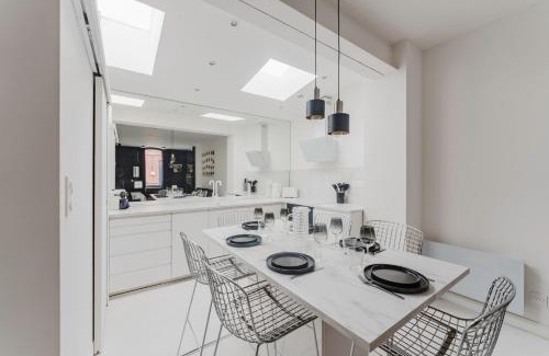 Mouvaux House | Maison moderne de 3 chambres, proche du tram