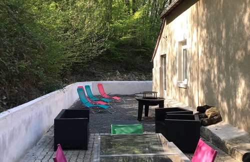 Louestault House | Maison Moulinas jacuzzi