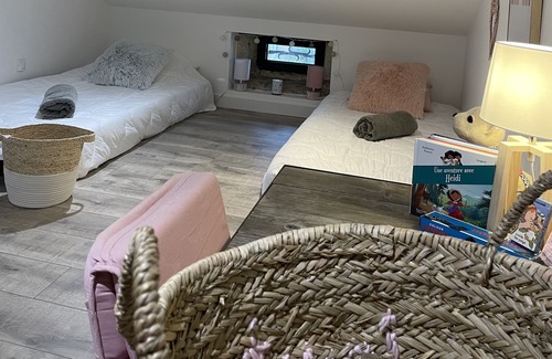 Villetoureix House | Maison Paisible Pour Toute Votre Famille Avec Piscine à la Campagne