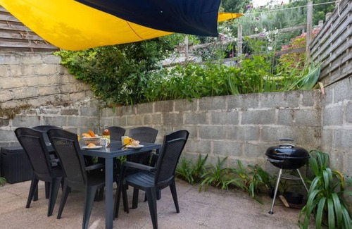 Ille-et-Vilaine House | Maison Près du Port