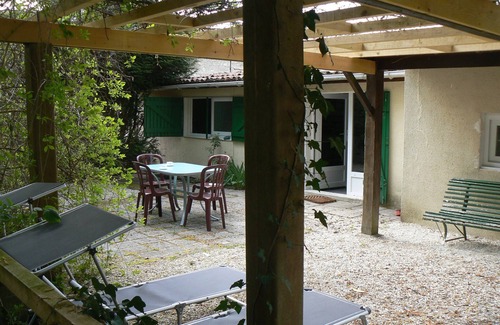 Sampigny Cottage | maison privée sur le bord de l'étang privé de la propriété