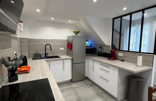 Berre-des-Alpes House | Maison Provençale Avec Terrasse