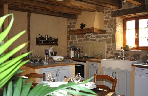 Frontenac House | Maison Quercy authentic charm, great comfort, natural swimming pool with trees