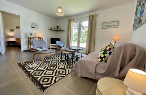 Domino House | Maison récente 4 pers, jardin clos, Wifi gratuit, à 500m de la plage et marché de Domino à Oléron - FR-1-246A-161