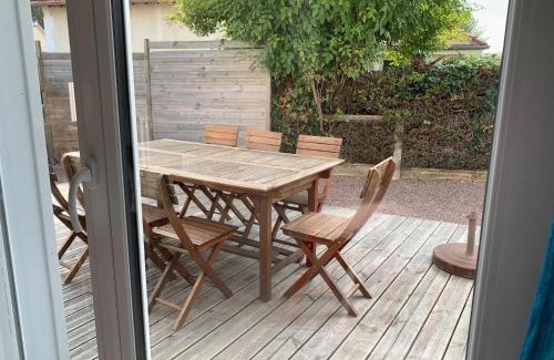 Bernieres-sur-Mer House | Maison récente à 200m de la plage