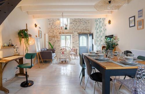 Mareuil-Sur-Lay-Dissais House | Maison rénovée avec jardin, piscine chauffée et wifi à Mareuil-sur-Lay - FR-1-426-537