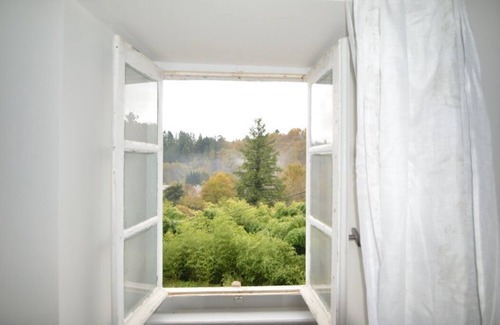 Segur-le-Chateau House | Maison Rocher | Memorable Views in the heart of the beautiful countryside