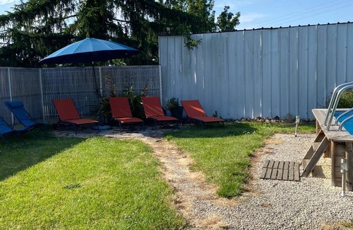 Jazennes House | Maison sur Propriété Viticole, Avec Piscine Chauffée