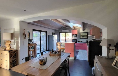 L'Echardiere House | Maison Tout Confort Dans un Village Typique de L'île D'oléron