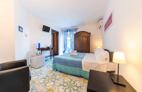 Ischia Porto Bed & Breakfast | Maison Twentyfive