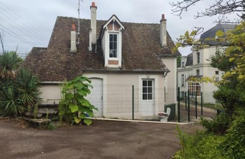 Veneux-les-Sablons House | MAISON VENEUX LES SABLONS-FONTAINEBLEAU-MORET SUR LOING