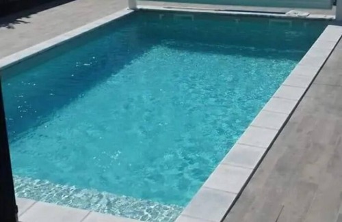 Montoir-de-Bretagne Villa | Maison/Villa Avec Piscine Privée Proche des Plus Belles Plages