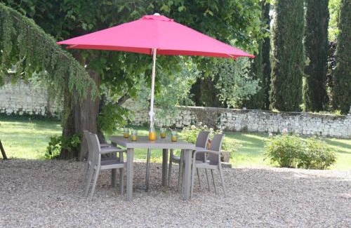 Beaumont-en-Veron House | Maison XIXe, grand jardin clos, au cœur des vignobles, près de Chinon et de la Loire à Vélo - FR-1-381-445