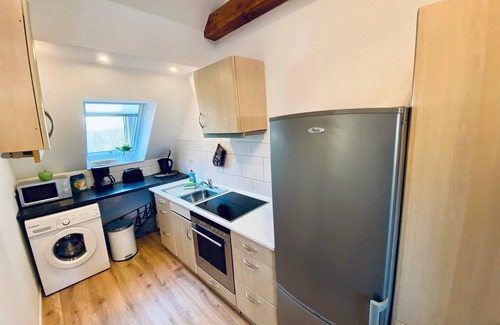 Mitte Apartment | Maisonette apartment Schleusentor close to the Rostock river bath