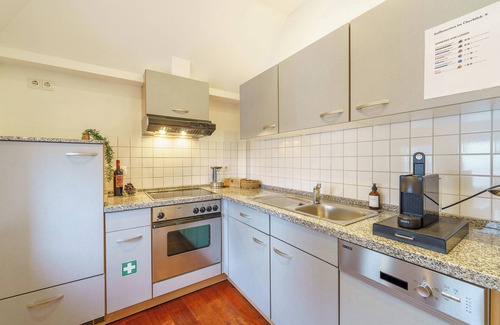 Lubeck City Centre Apartment | Maisonette at Holstentor with roof terrace and home cinema