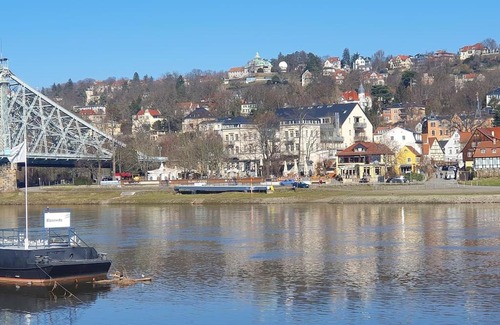 Blasewitz Apartment | Maisonettewohnung in Elbnähe
