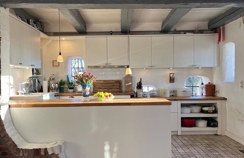 Oldenswort Condo | Maisonettewohnung mit Privater Gartenterrasse mit Blick in Parkartigen Garten