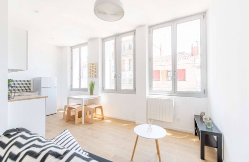 4th Arrondissement Apartment | MaisonMars Le Cosy Blancarde