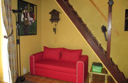 Arfeuilles House | Maisonnet charmante avec piscine, rando et repos - FR-1-489-131