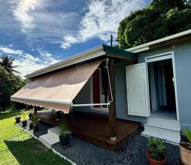 Sainte-Rose House | Maisonnette de campagne, Sofaia à 5 min