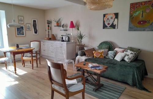 Montoire-sur-le-Loir House | Maisonnette au calme avec jardin