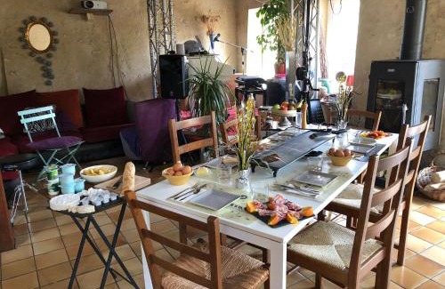 Plessis-Saint-Benoist Bed & Breakfast | Maisonnette rurale de charme