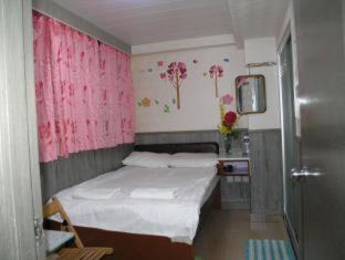 Tsim Sha Tsui House | Majestic 7 Guesthouse (formerly KAT Hotel)