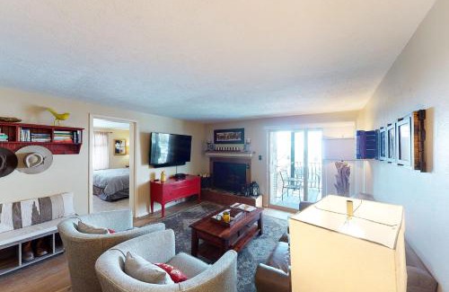 Crested Butte Apartment | Majestic Chateaux
