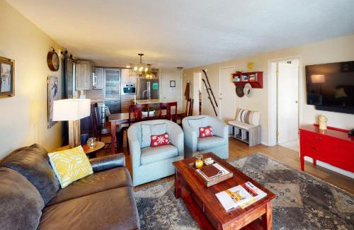 Crested Butte Apartment | Majestic Chateaux