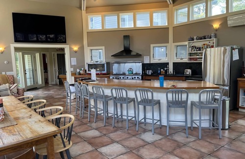 Rhinebeck House | Majestic Oasis in Rhinebeck w/Hot Tub, Pool, Lake, & Fire Pit