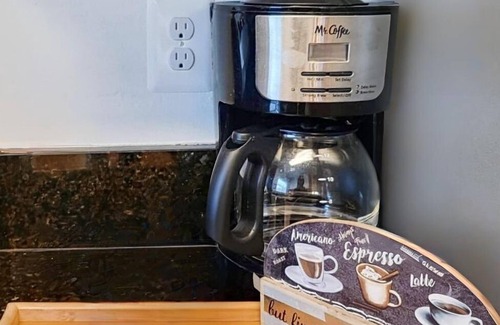 Hybla Valley House | Majestic Private Room.