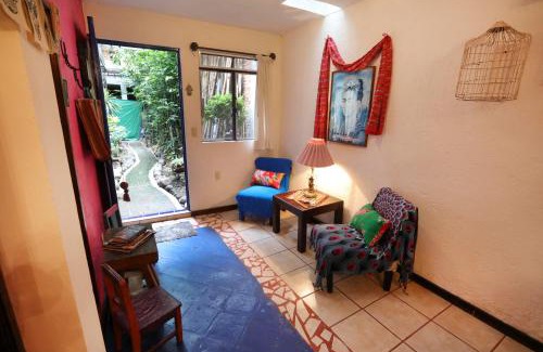 Cholula Apartment | Majikal B&B - Frida